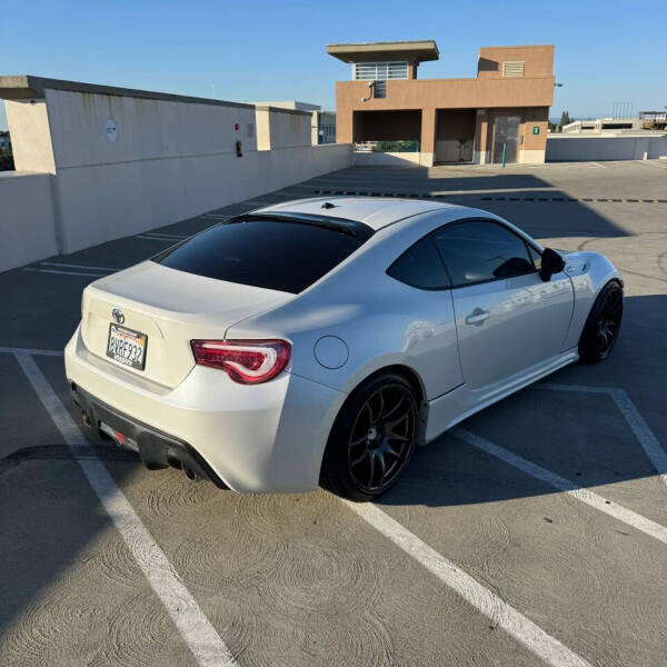 2013 Scion FR-S