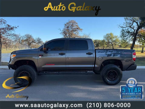 2015 Toyota Tundra SR5