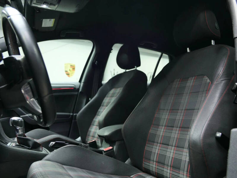 2019 Volkswagen Golf GTI