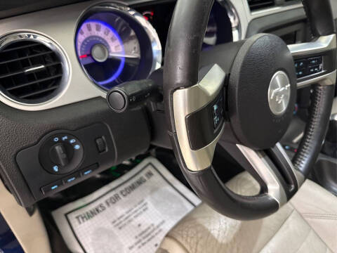 2011 Ford Mustang V6 Premium