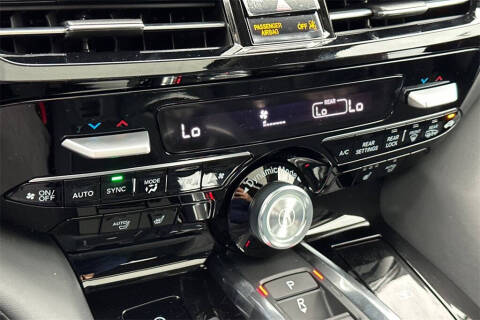 2026 Acura MDX SH-AWD w/Tech