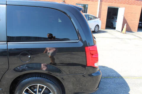 2016 Dodge Grand Caravan SXT Plus