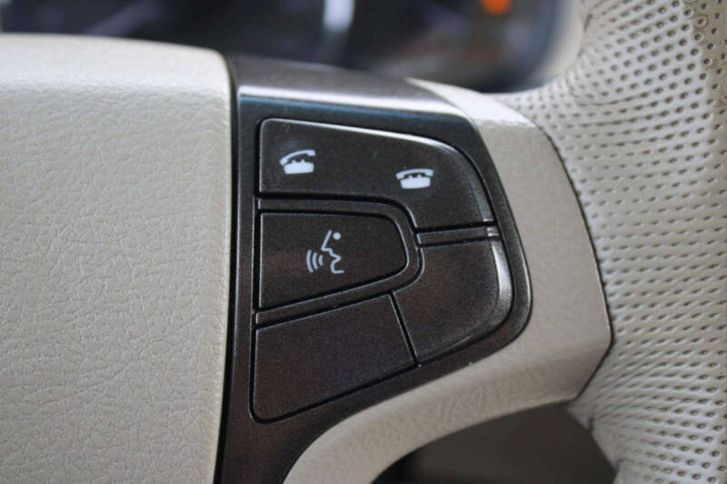 2014 Toyota Sienna XLE 7-Passenger