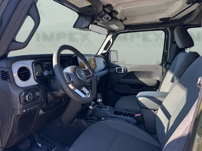 2024 Jeep Wrangler Sahara 4xe