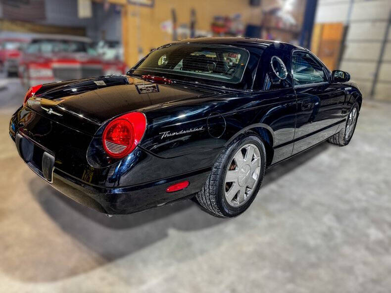 2002 Ford Thunderbird Deluxe