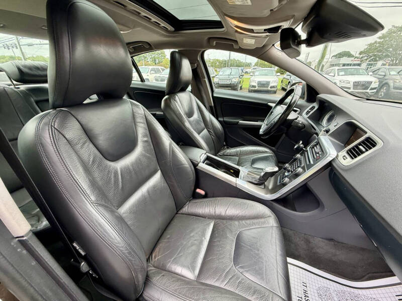 2013 Volvo S60 T5 Premier