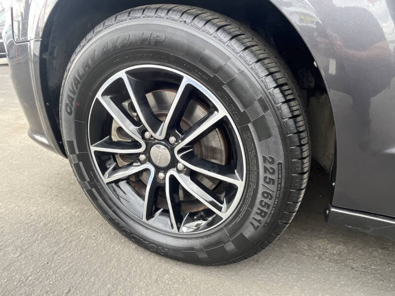 2016 Dodge Grand Caravan R/T