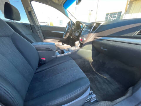 2013 Subaru Outback 2.5i Premium