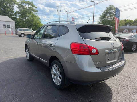 2011 Nissan Rogue SV