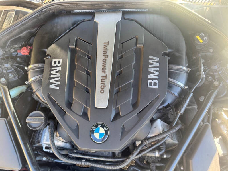 2015 BMW 7 Series 750i