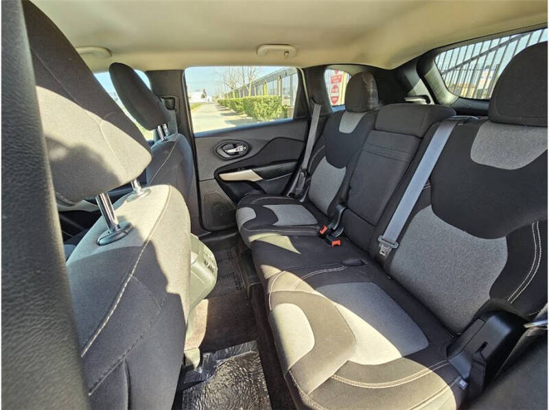 2018 Jeep Cherokee Latitude