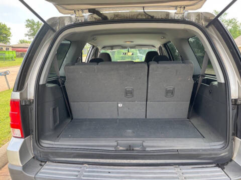 2005 Ford Expedition XLS
