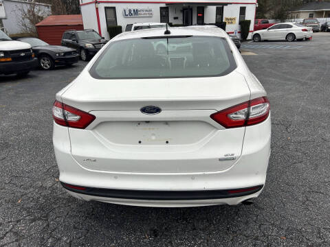 2013 Ford Fusion SE