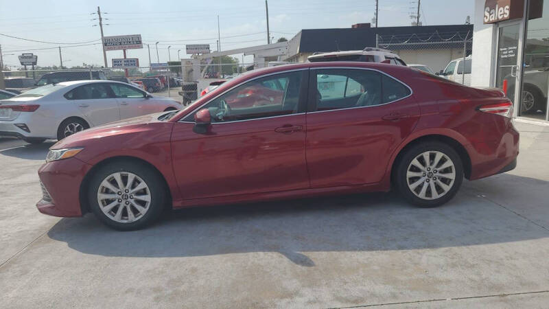 2020 Toyota Camry LE