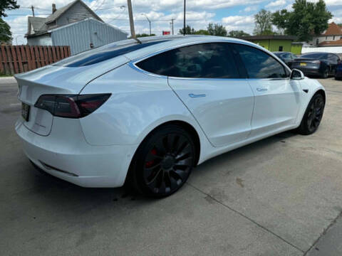 2020 Tesla Model 3 Long Range