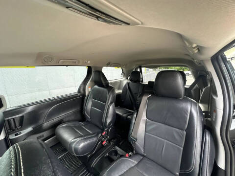 2017 Toyota Sienna
