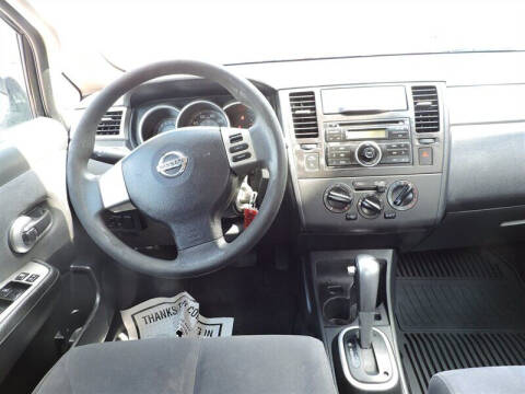 2009 Nissan Versa 1.8 S
