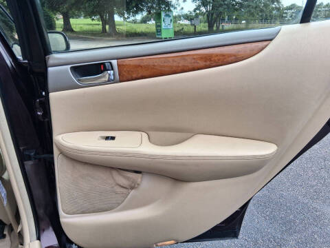 2005 Lexus ES 330