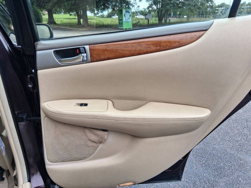 2005 Lexus ES 330