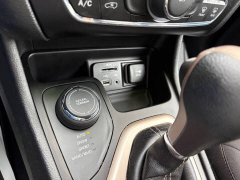 2017 Jeep Cherokee Latitude