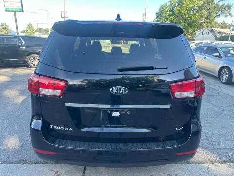 2017 Kia Sedona LX