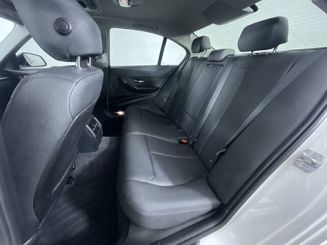 2015 BMW 3 Series 320i xDrive