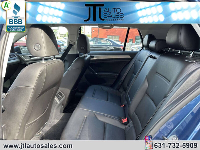 2017 Volkswagen Golf TSI Wolfsburg Edition