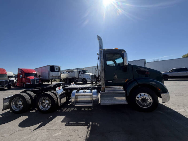 2021 Peterbilt 579