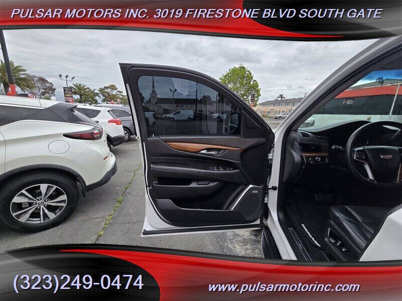 2017 Cadillac Escalade Luxury