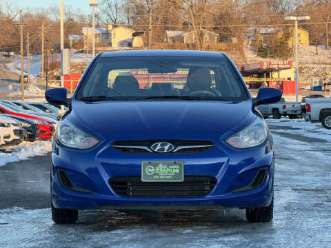 2012 Hyundai Accent GLS
