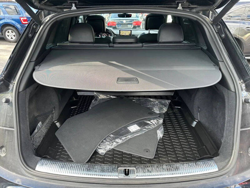 2018 Audi SQ5 3.0T quattro Premium Plus