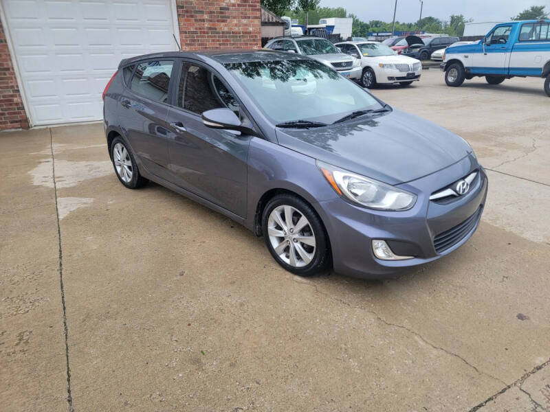 2013 Hyundai Accent SE