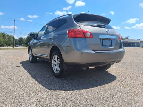 2011 Nissan Rogue SV
