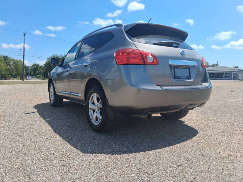 2011 Nissan Rogue SV
