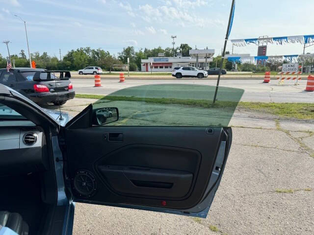 2005 Ford Mustang GT Premium