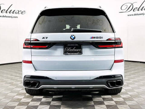 2024 BMW X7 M60i