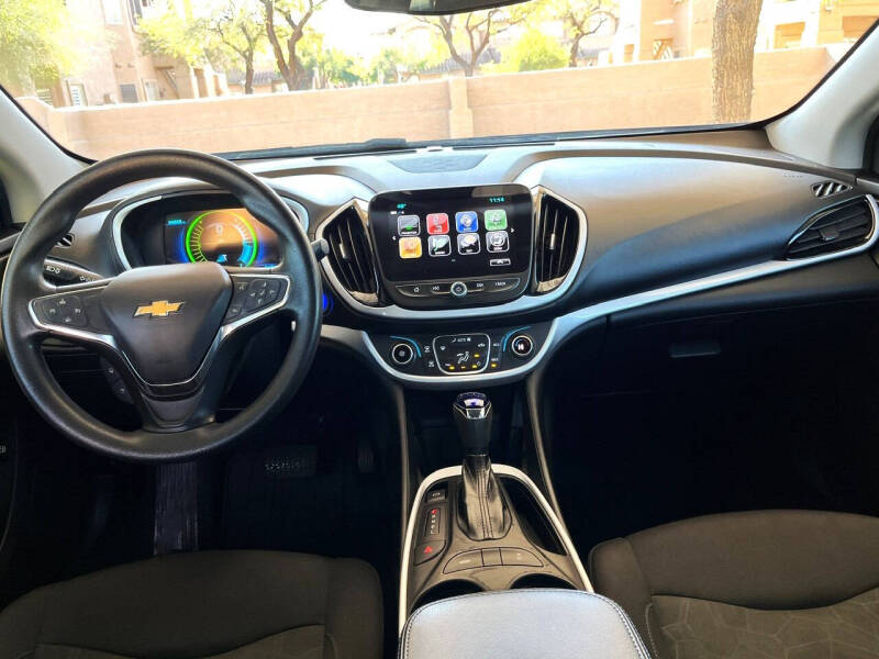 2018 Chevrolet Volt LT