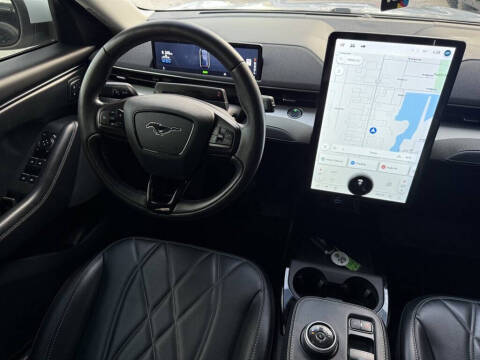 2021 Ford Mustang Mach-E Select