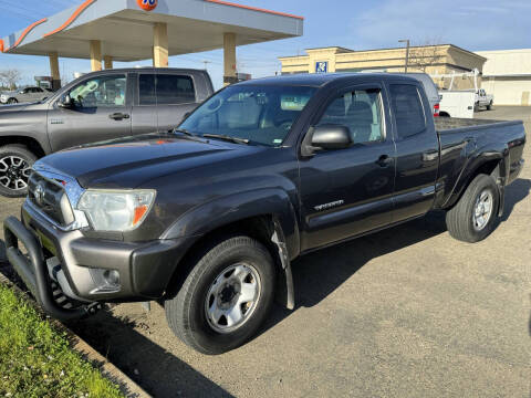 2013 Toyota Tacoma for sale at Deruelle's Auto Sales in Shingle Springs CA