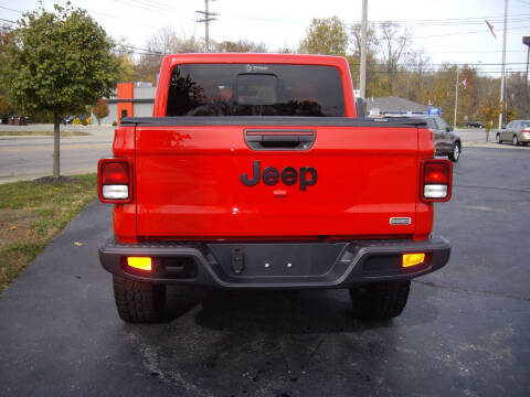 2023 Jeep Gladiator Overland