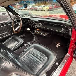 1965 Ford Mustang Custom Fastback