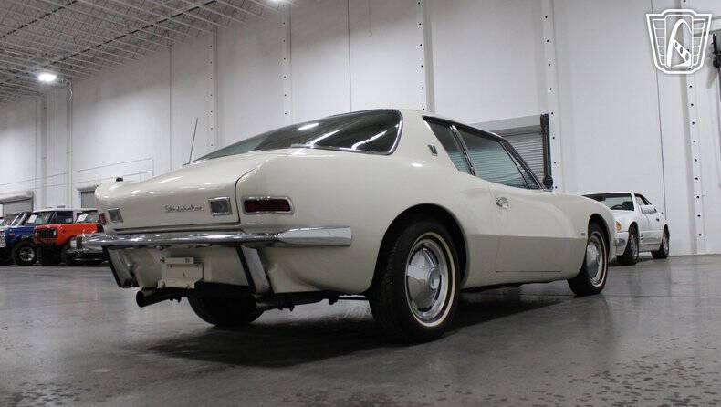 1964 Studebaker Avanti