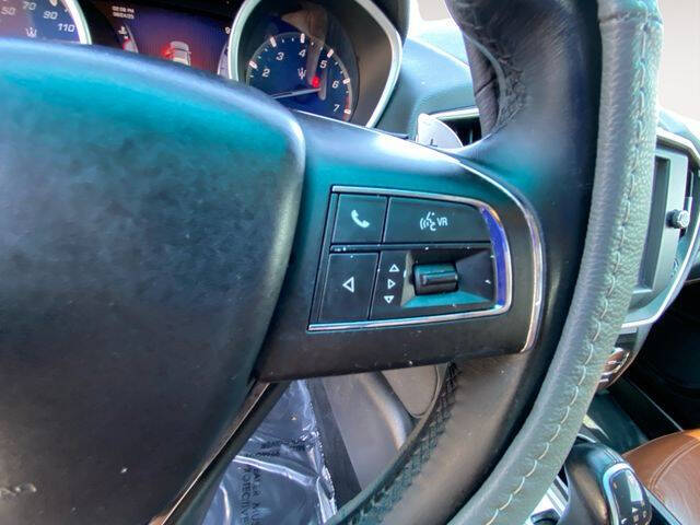 2015 Maserati Ghibli