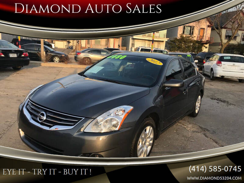 2012 Nissan Altima for sale at DIAMOND AUTO SALES LLC in Milwaukee WI