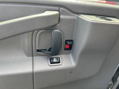 2016 Chevrolet Express LS 2500