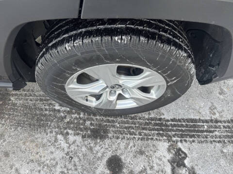 2019 Toyota RAV4 Hybrid XLE