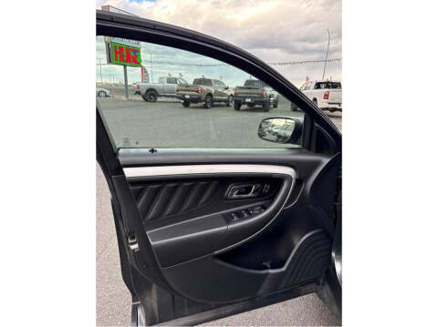 2018 Ford Taurus SEL