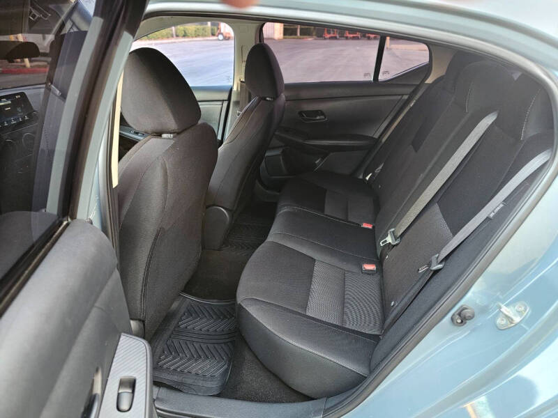 2024 Nissan Sentra SV