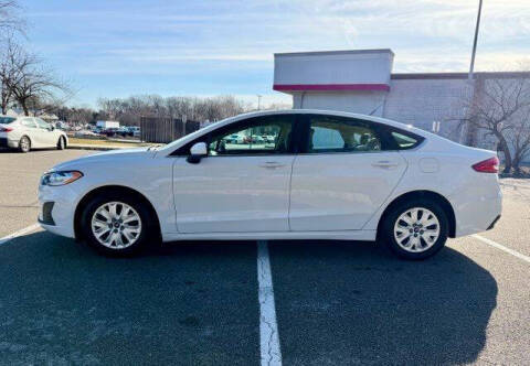 2019 Ford Fusion S