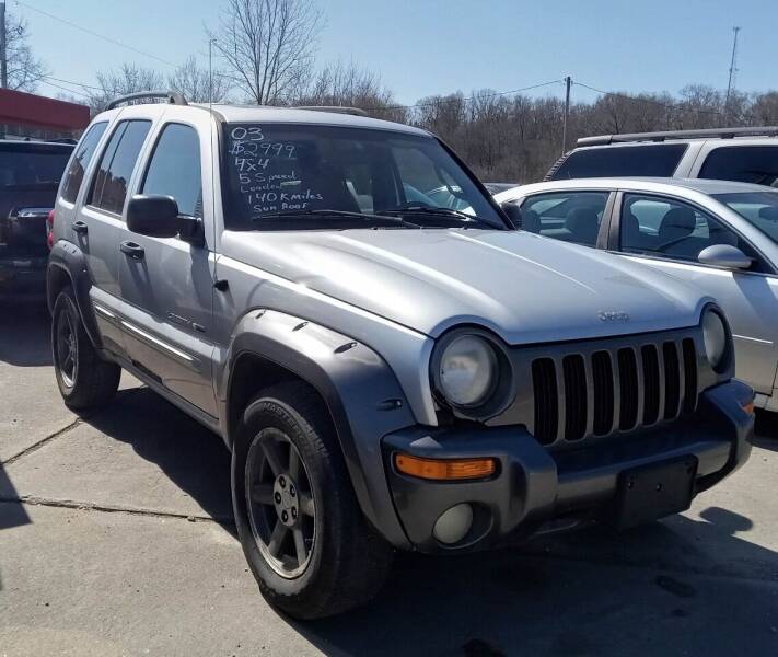2003 Jeep Liberty for sale at TEMPLE AUTO SALES in Zanesville OH